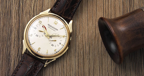 Jaeger LeCoultre Futurematic 9K Yellow Gold - White Dial